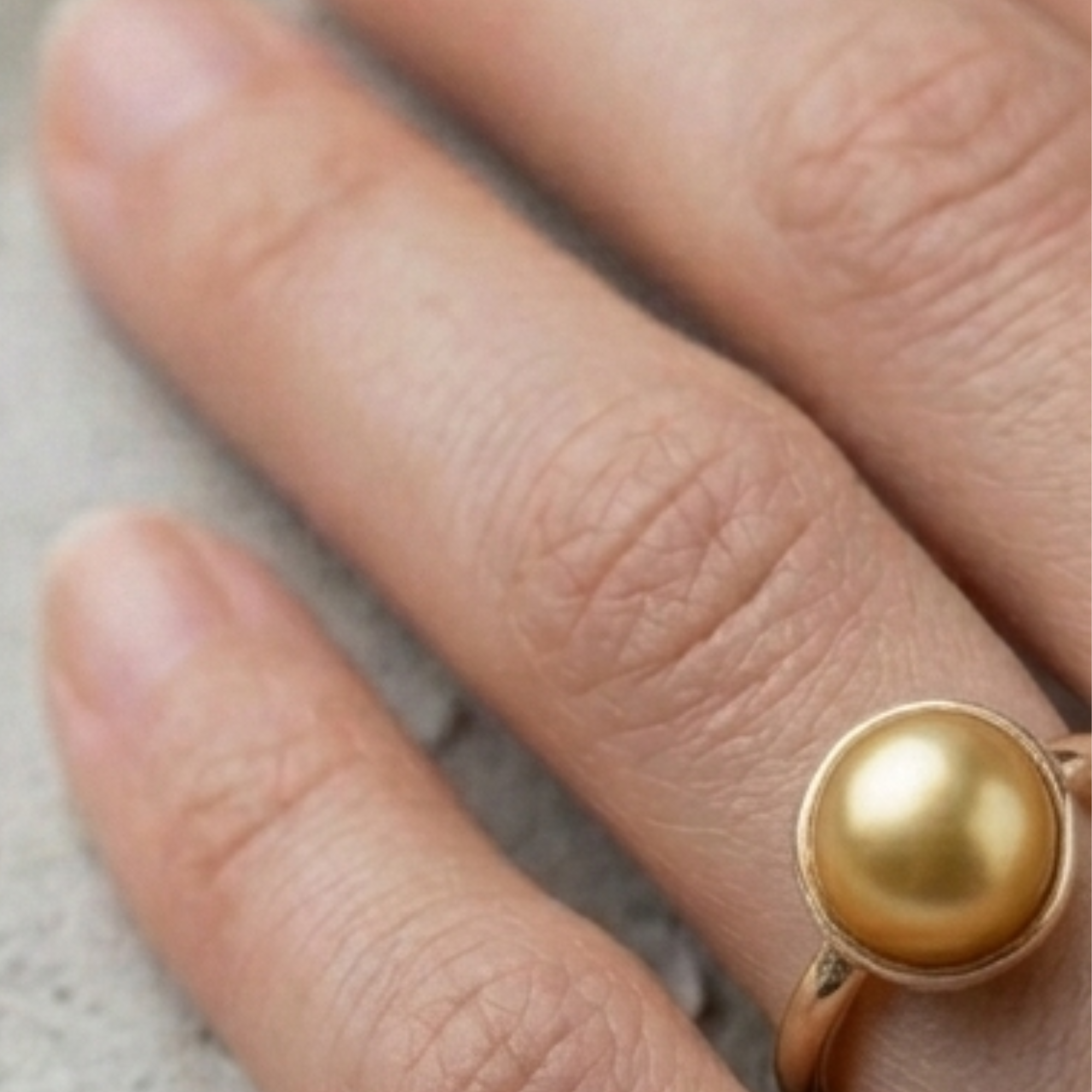 Golden Moti South Sea Pearl 8 Ratti Natural Gemstone with Certificate - Image 2