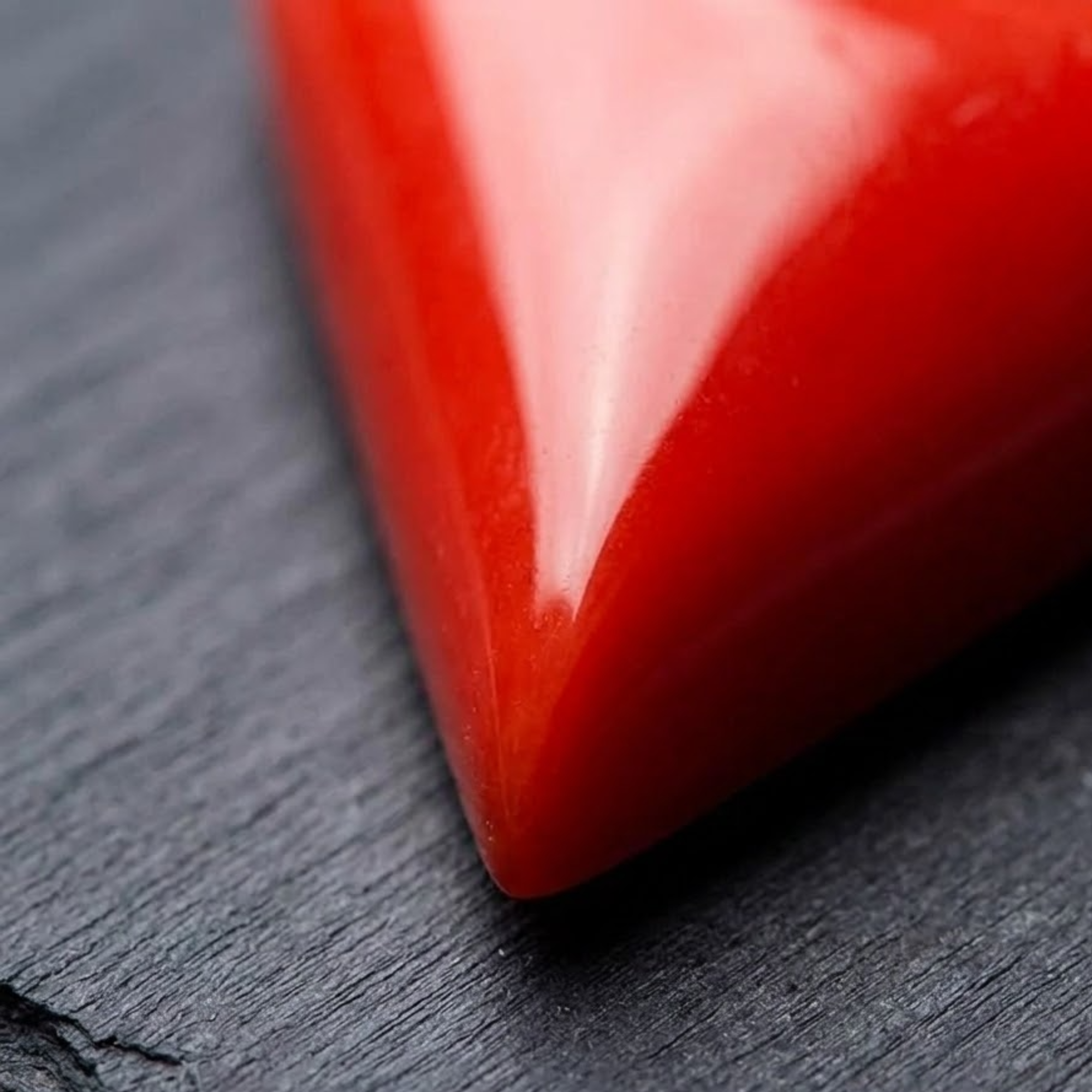 Natural Triangle Red Coral (Moonga) 9 Ratti Gemstone - Image 2